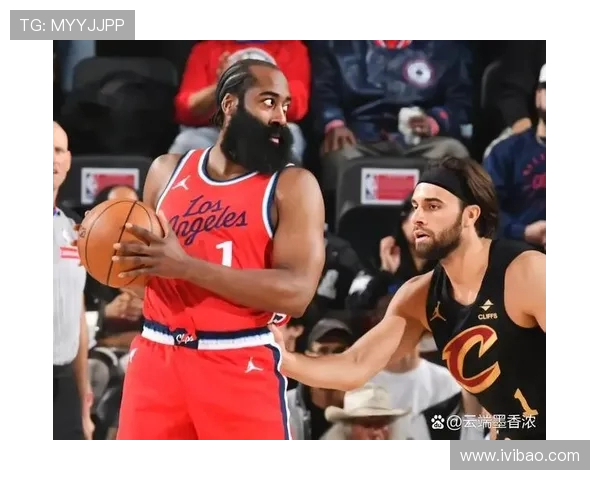 小迈克尔波特半场表现出色8中4得10分三分球两投全中助球队争胜